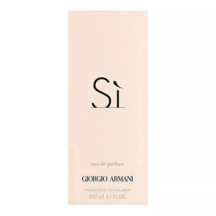 Giorgio Armani Si perfume packaging on a white background