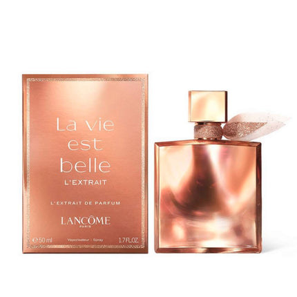 La Vie Est Belle L’Extrait Parfum 50mL along with its Packaging